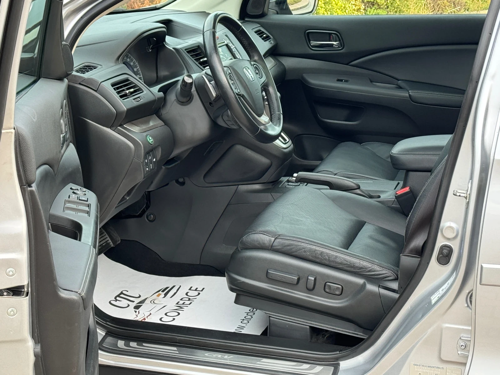 Honda Cr-v 2.0I-ПАНОРАМА-KEYLESS-КАМЕРА-КОЖА-ПОДГРЕВ-НОВА-FUL - изображение 9