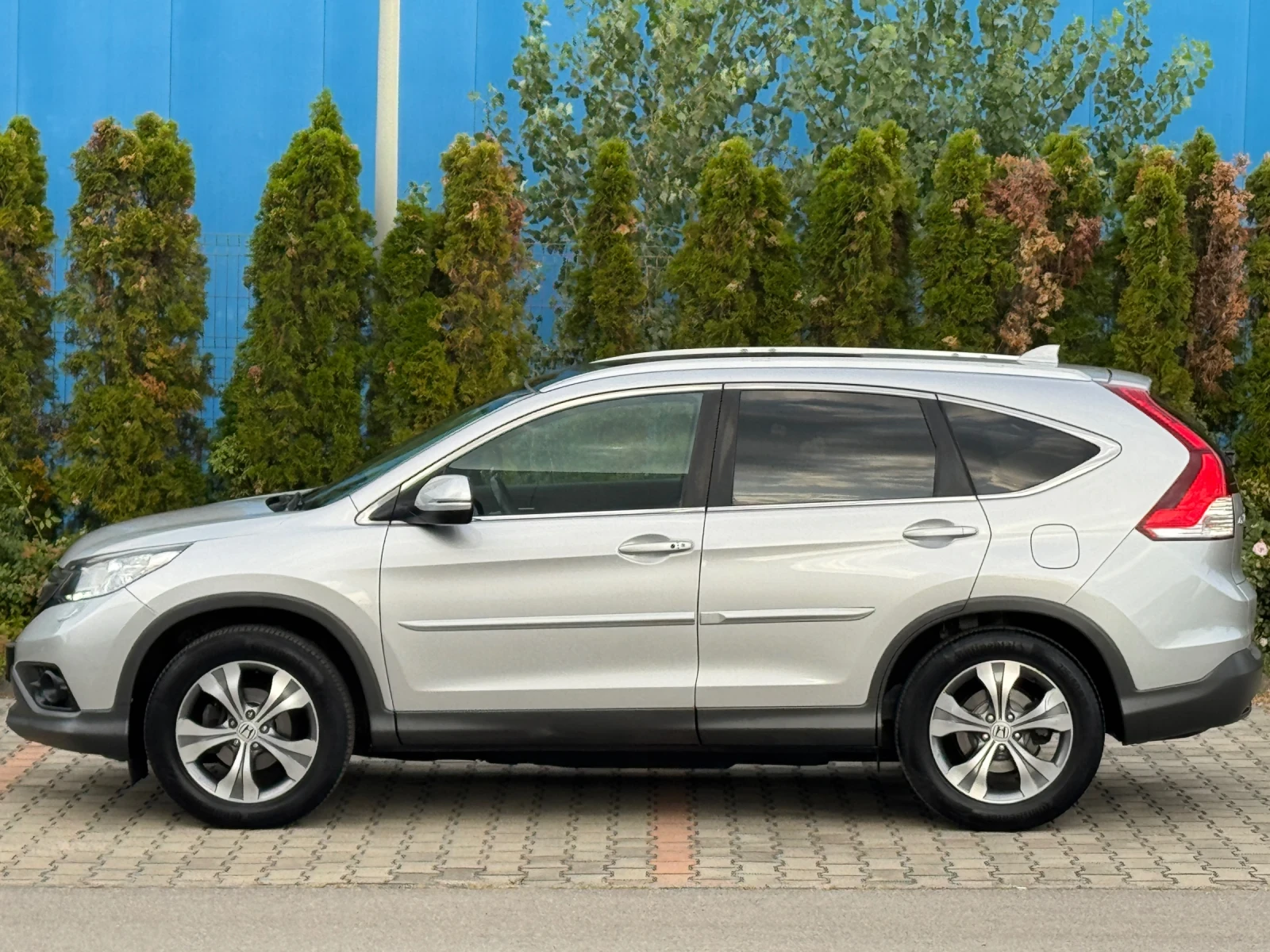 Honda Cr-v 2.0I-ПАНОРАМА-KEYLESS-КАМЕРА-КОЖА-ПОДГРЕВ-НОВА-FUL - изображение 8