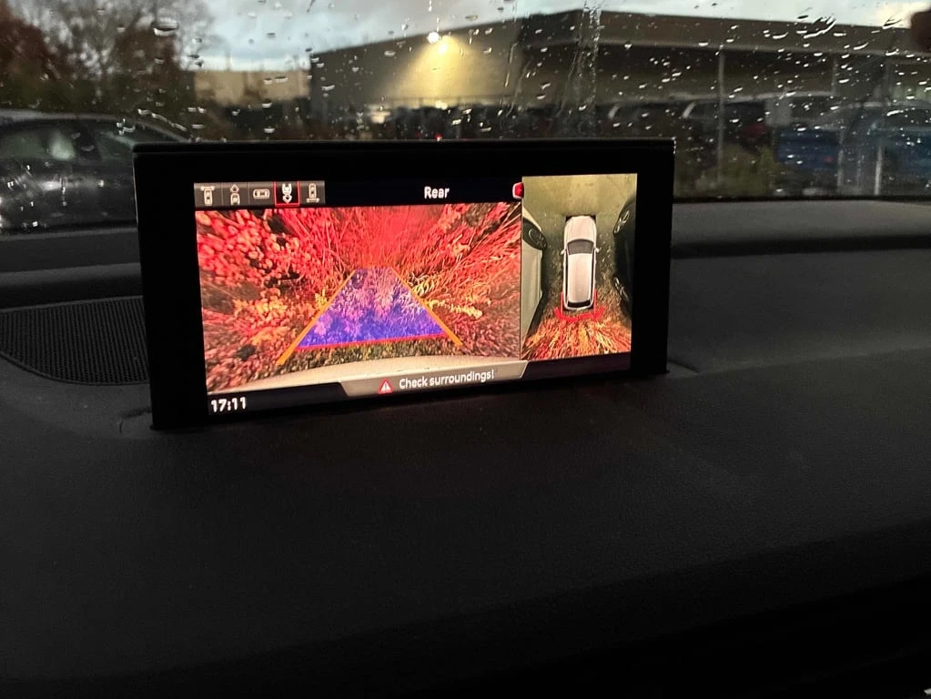 Audi Q7 * Technik * CARFAX * БЕЗ ПЪРВОНАЧАЛНА ВНОСКА - изображение 9