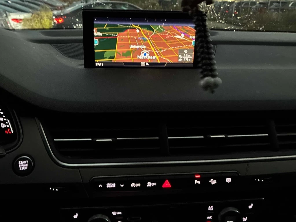 Audi Q7 * Technik * CARFAX * БЕЗ ПЪРВОНАЧАЛНА ВНОСКА - изображение 8