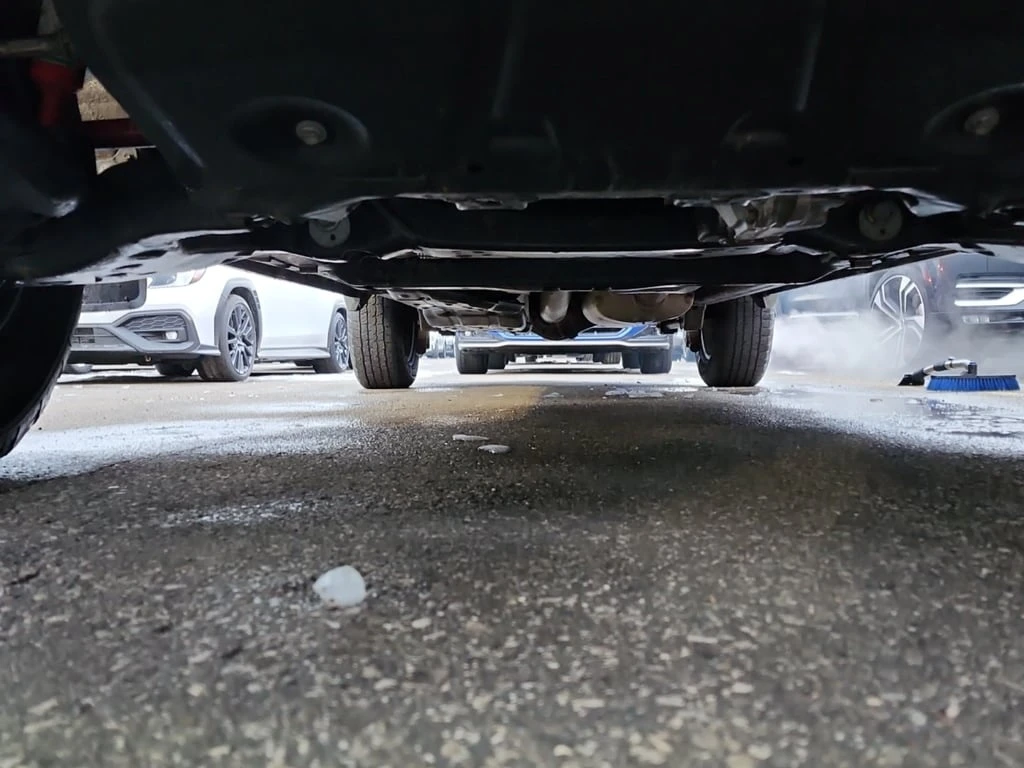 Toyota Tundra * LIMITED CREW CAB SHORT BED * CARFAX * ��� ������ | Mobile.bg � ����������� 17