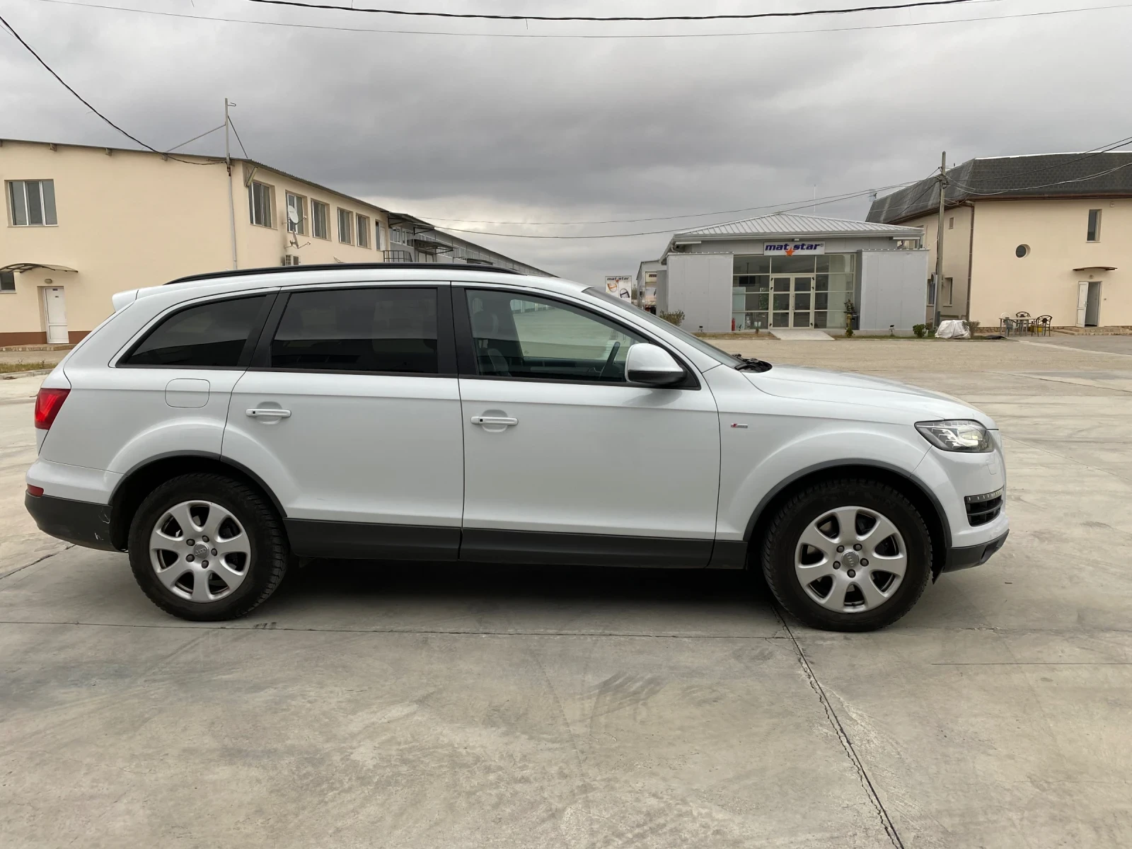 Audi Q7 3.0 TDI, снимка 4 - Автомобили и джипове - 53760894