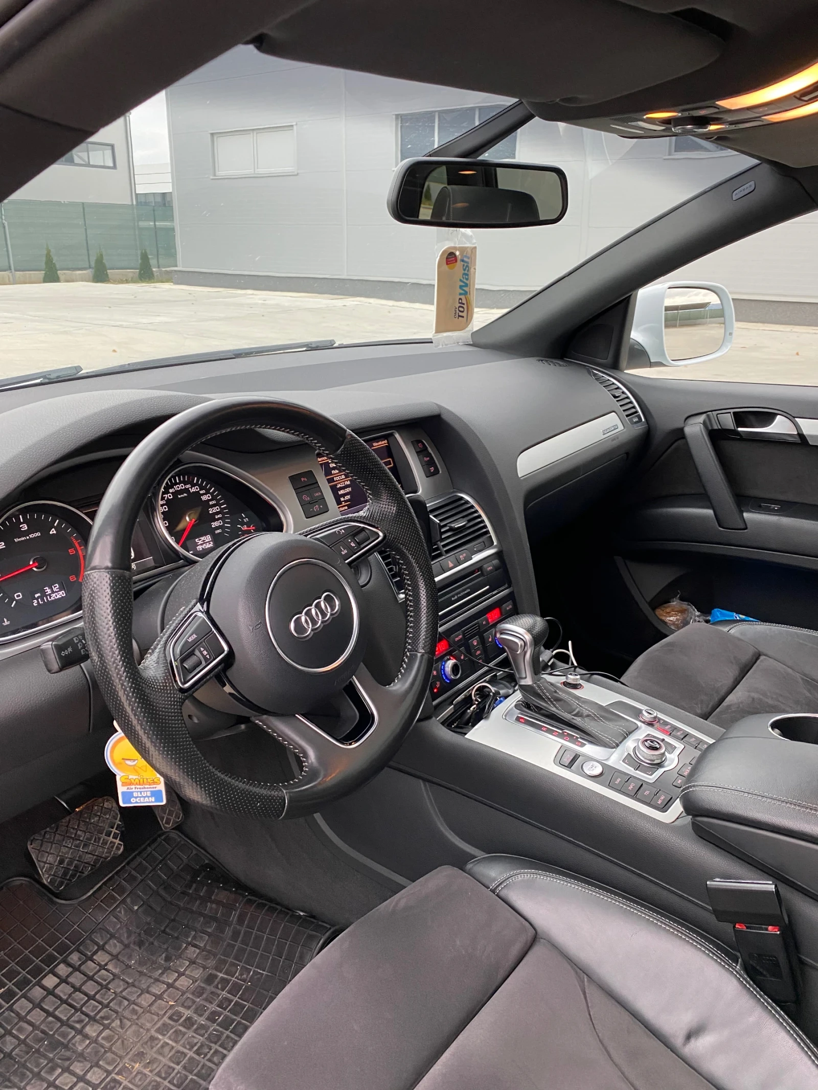 Audi Q7 3.0 TDI, снимка 12 - Автомобили и джипове - 53760894