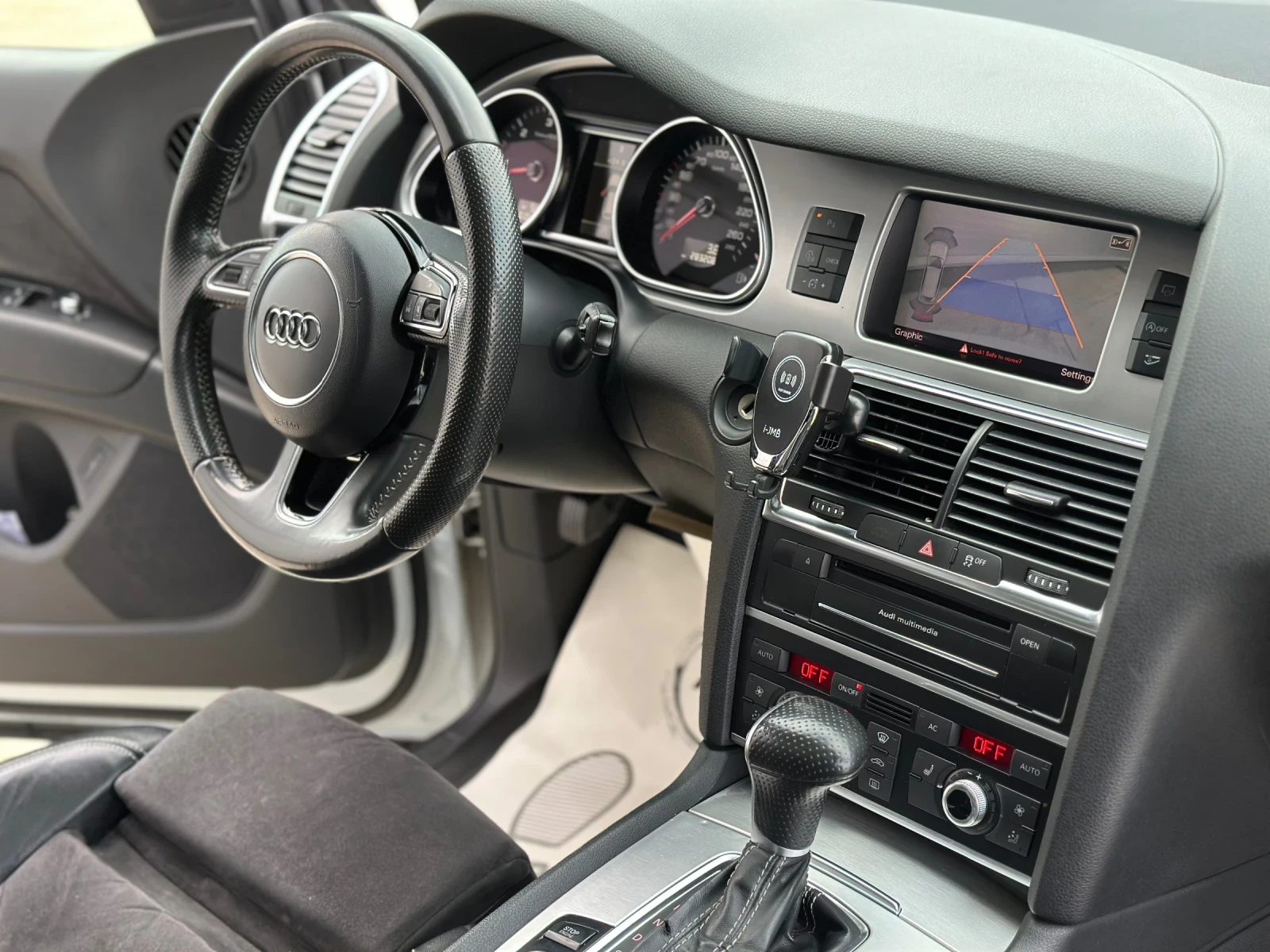 Audi Q7 3.0 TDI, снимка 12 - Автомобили и джипове - 53760894