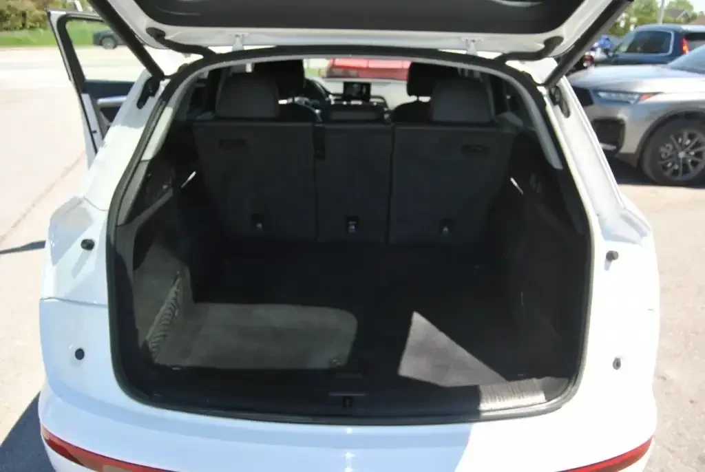 Audi Q5 2.0 TFSI quattro Komfort| ������| Keyless| Bi-Xeno | Mobile.bg � ����������� 17