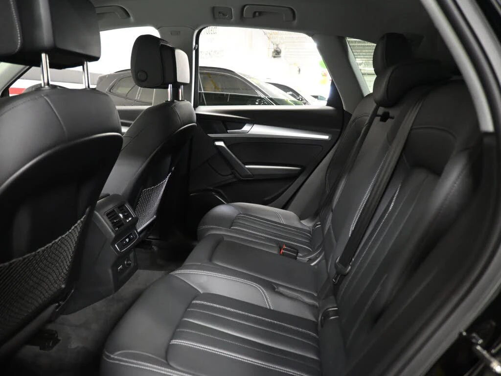 Audi Q5 DISTRONIC| Подрев4 + Волан| 3 ZONE| CARPLAY, снимка 17 - Автомобили и джипове - 55436961