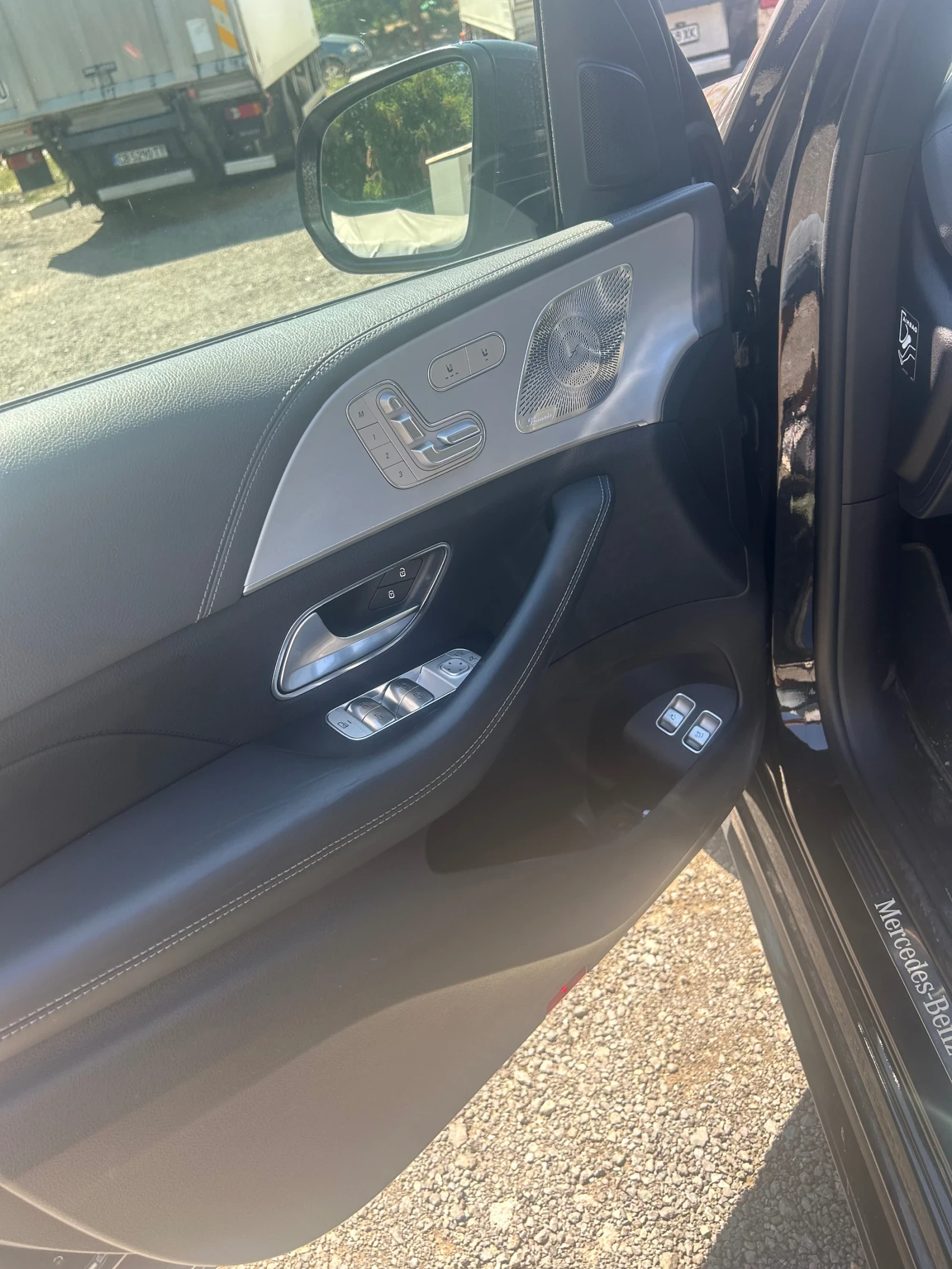 Mercedes-Benz GLE 580, снимка 5 - Автомобили и джипове - 55479562