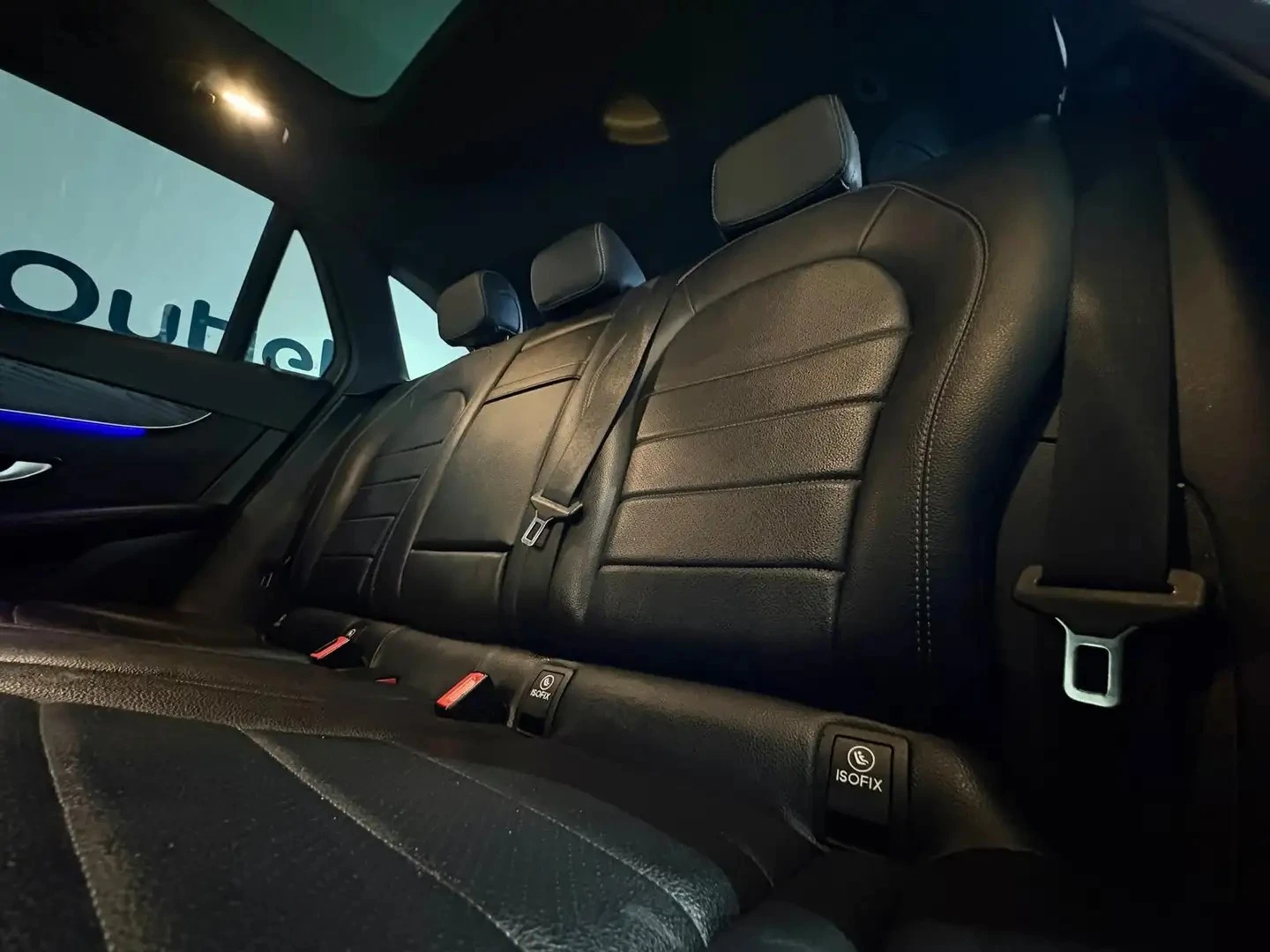 Mercedes-Benz GLC 300 4MATIC BURMESTER ЦЕНА ДО БЪЛГАРИЯ АВТОКРЕДИТ, снимка 11 - Автомобили и джипове - 56005901