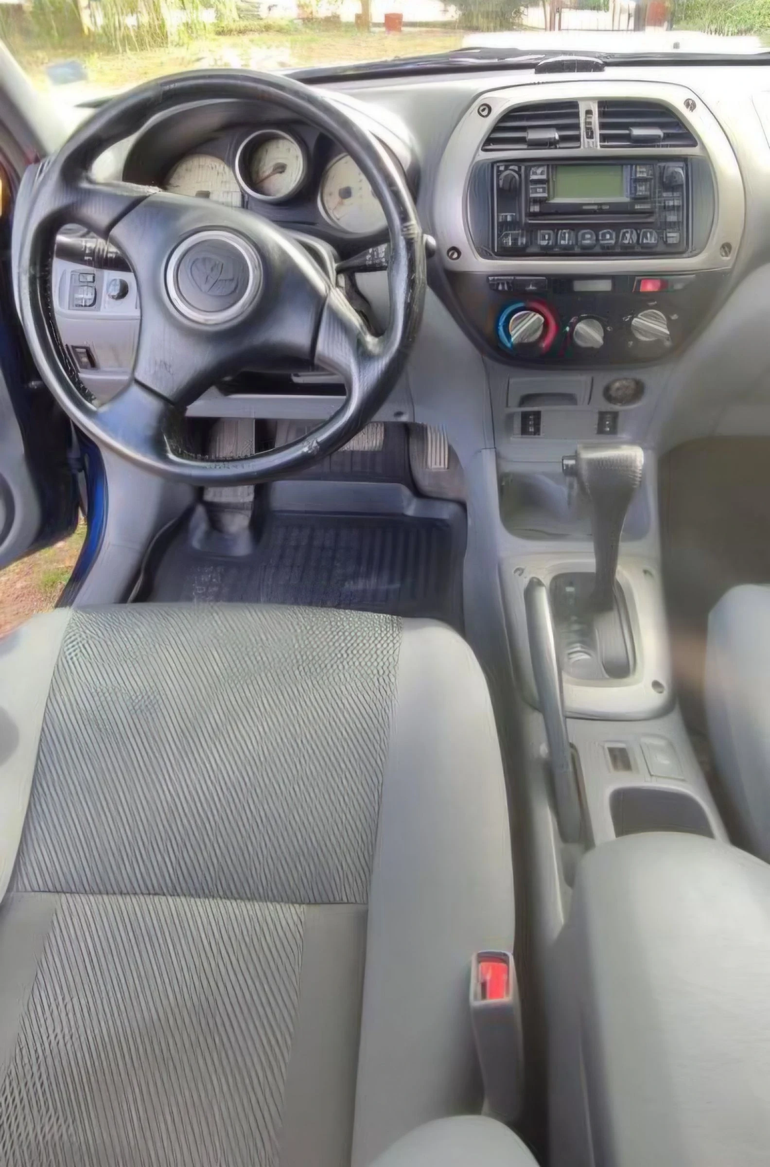 Toyota Rav4 2.0i, снимка 6 - Автомобили и джипове - 56483396