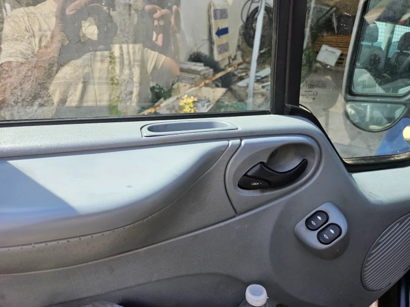 Ford Transit 2.2, снимка 8 - Камиони - 55880863