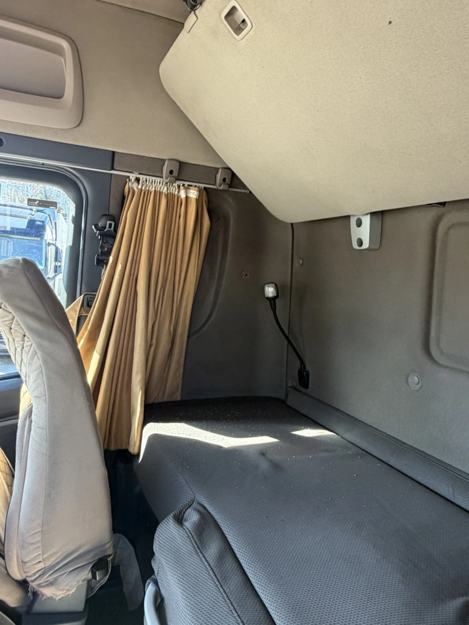 Scania R 440 EEV, снимка 14 - Камиони - 54221404