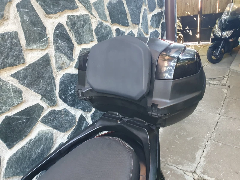 Yamaha X-max 250i ABS New Face, снимка 11 - Мотоциклети и мототехника - 52934041