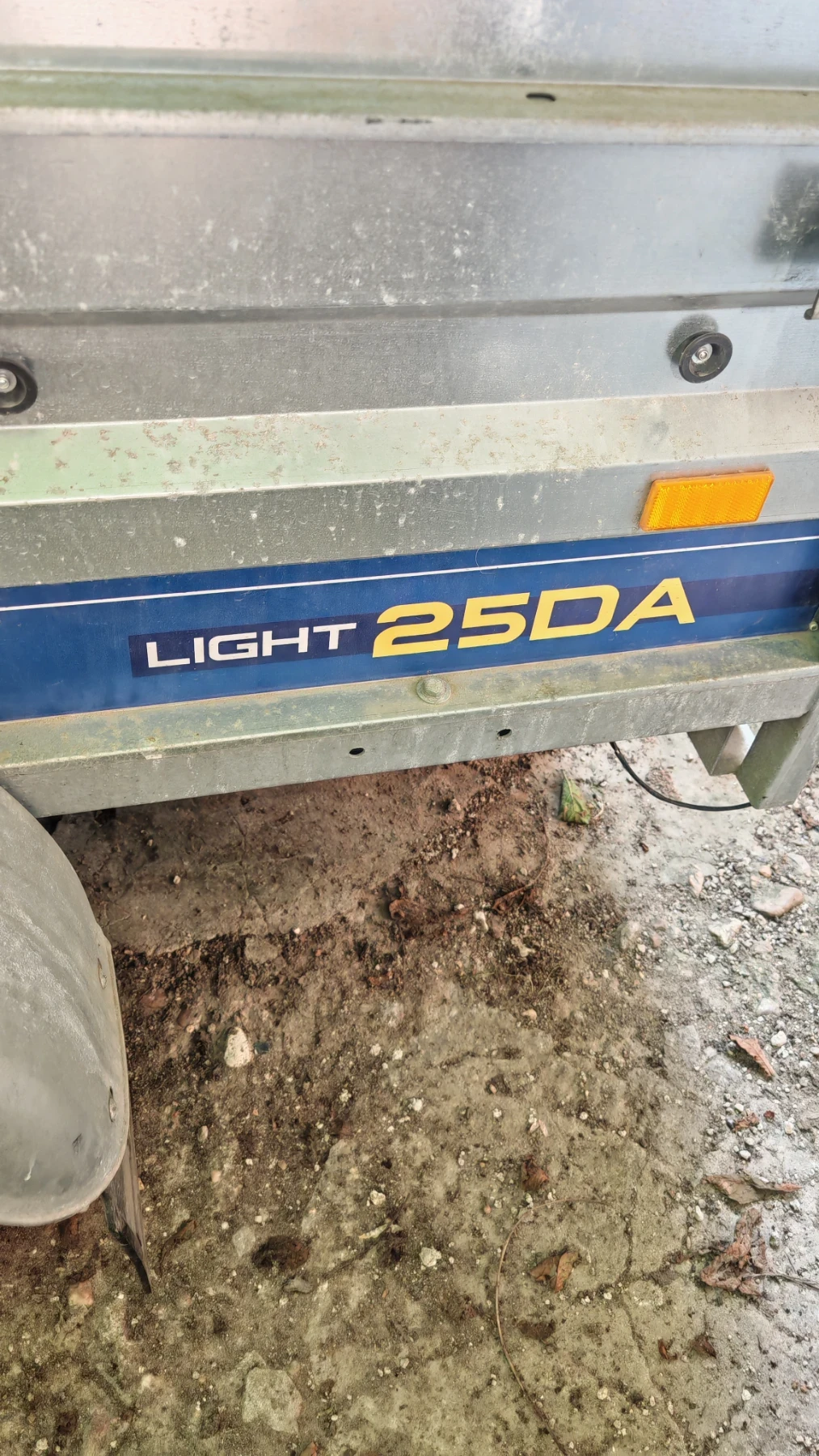 За автомобил Vaas Vesta Light 25DA, снимка 4 - Ремаркета - 54946790