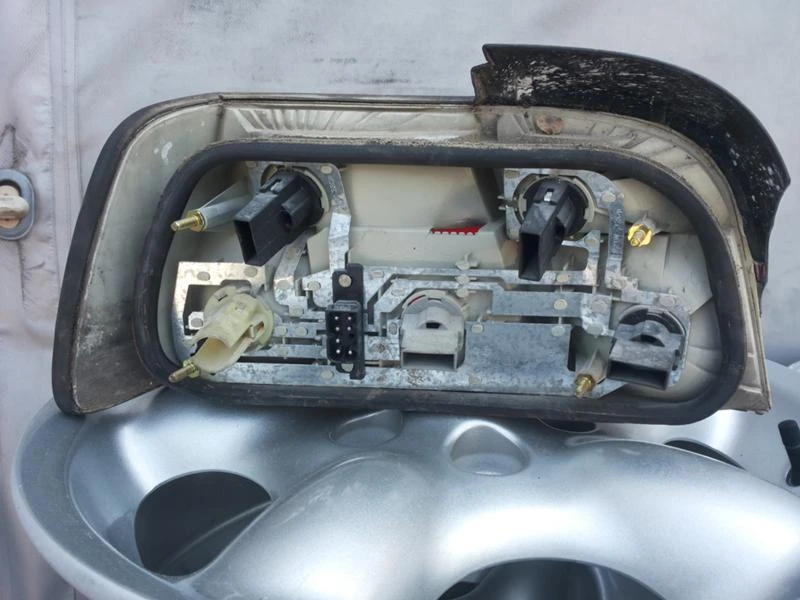 Стоп BMW E 36 CUPE, снимка 2 - Части - 25564504