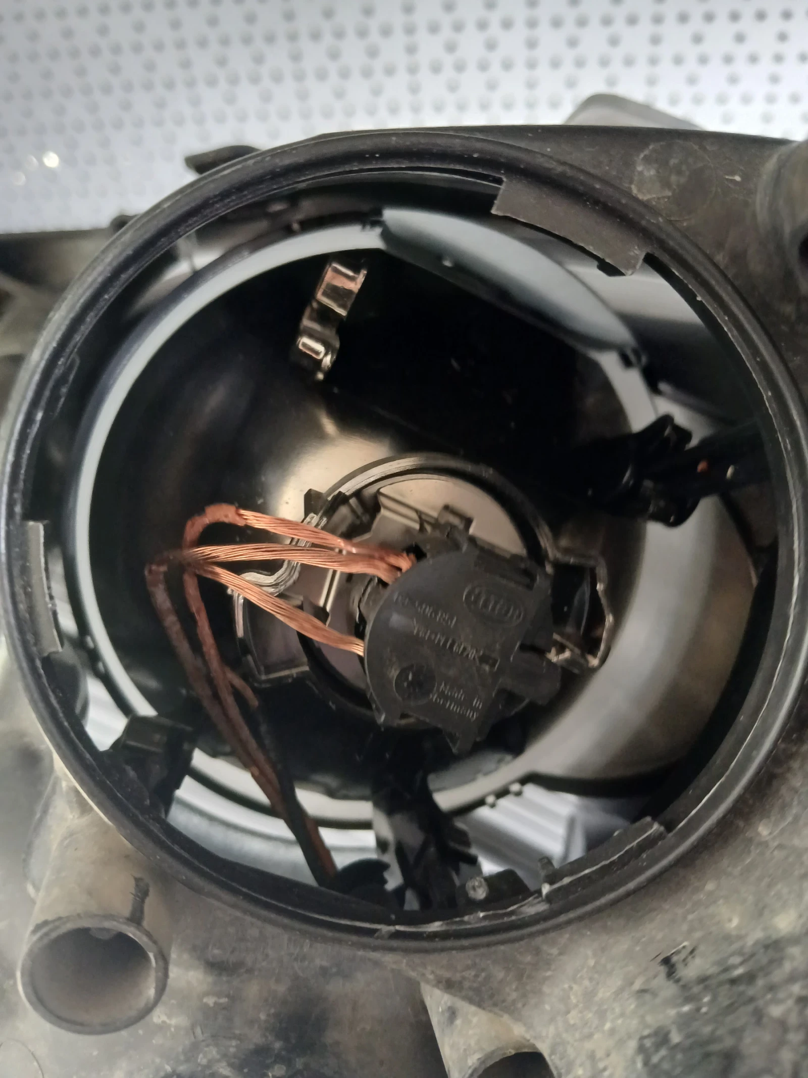 Фар десен Mercedes ML 164, снимка 4 - Части - 55400944