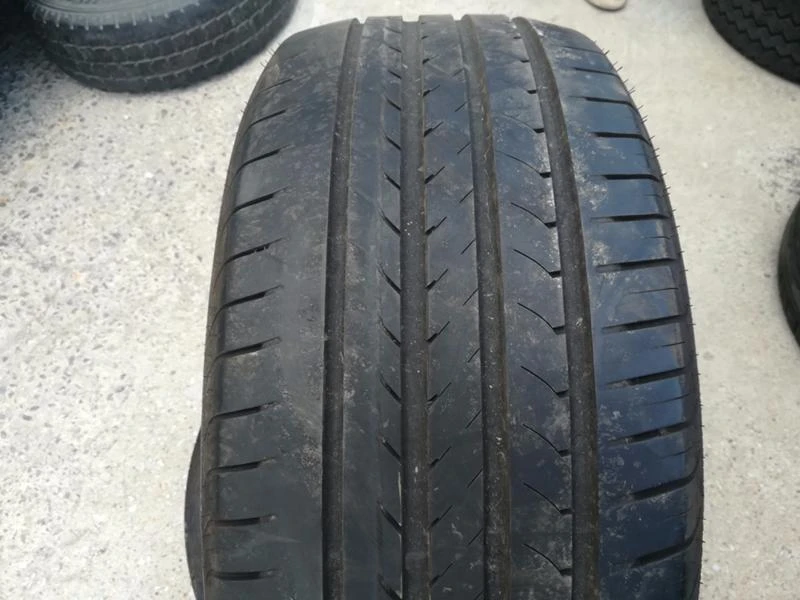 Гуми Летни 235/50R17, снимка 1 - Гуми и джанти - 19056162