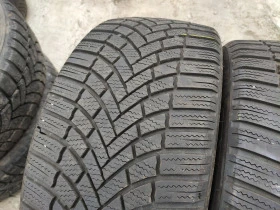 Гуми Зимни 225/40R18, снимка 2 - Гуми и джанти - 39556578