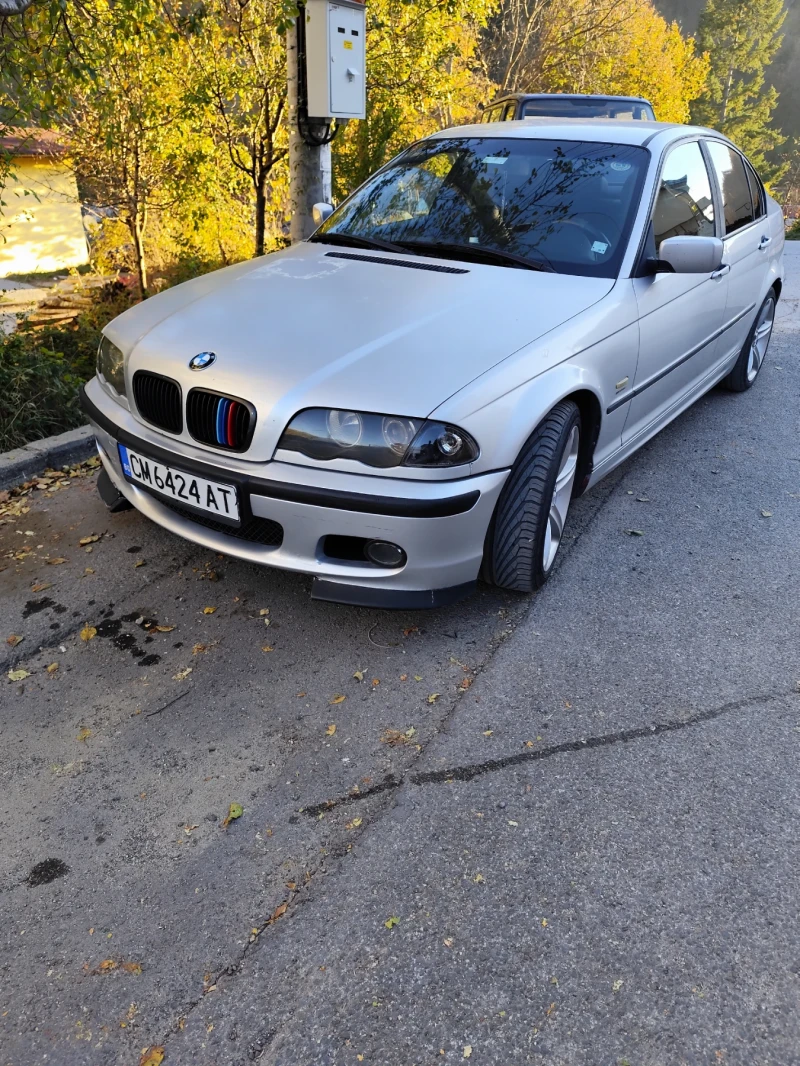 BMW 320, снимка 1 - Автомобили и джипове - 47679997