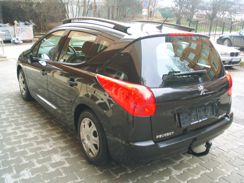 Peugeot 207 1.4 8V FAMILY, снимка 6 - Автомобили и джипове - 48356006