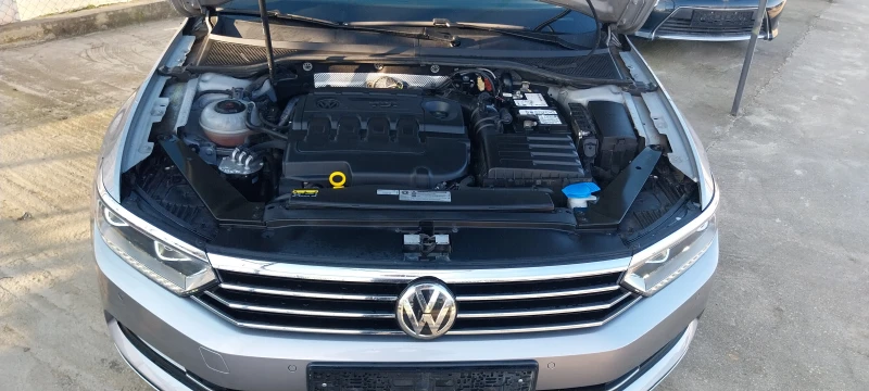 VW Passat 2.0TDI 150kc.DEGITAL, NAVI, AVTOMAT, снимка 12 - Автомобили и джипове - 48603046