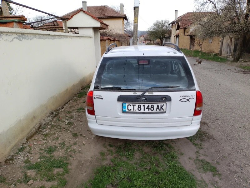 Opel Corsa, снимка 4 - Автомобили и джипове - 49519129