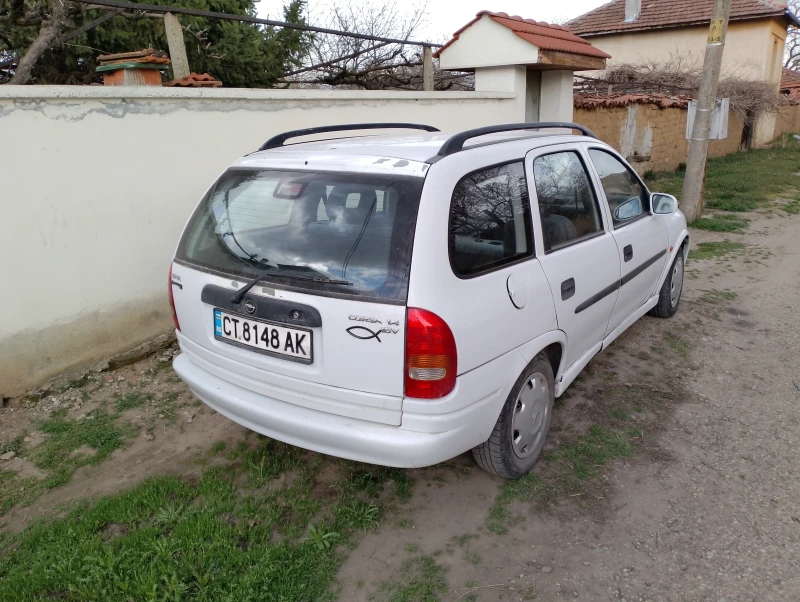 Opel Corsa, снимка 3 - Автомобили и джипове - 49519129