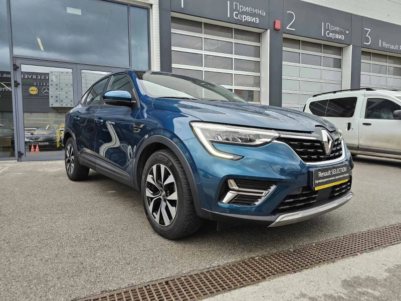 Renault Arkana 1.3 TCe 140 HYBRID, снимка 2 - Автомобили и джипове - 51189755