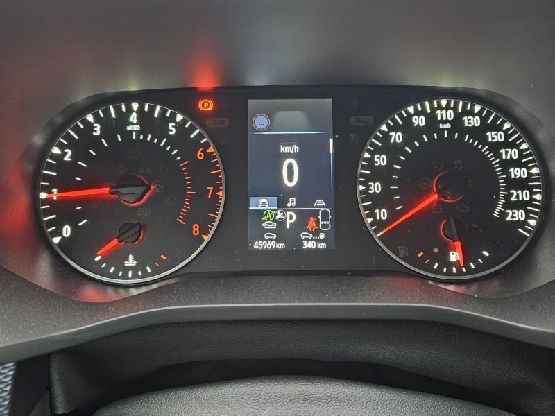 Renault Arkana 1.3 TCe 140 HYBRID, снимка 8 - Автомобили и джипове - 51189755