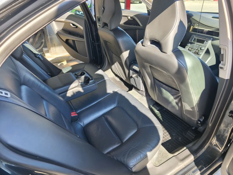 Volvo S80 2.0 d, снимка 10 - Автомобили и джипове - 52573423