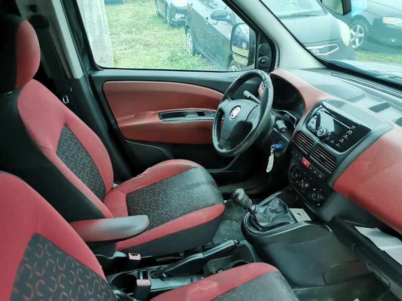 Fiat Doblo 1.4i metan, снимка 5 - Автомобили и джипове - 52495407