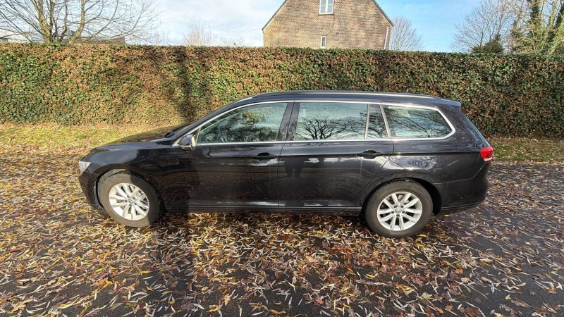 VW Passat, снимка 5 - Автомобили и джипове - 52747327