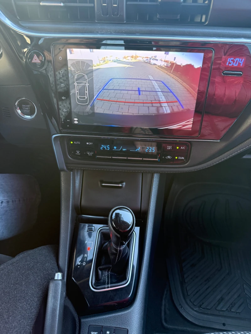 Toyota Corolla 1.6i-AUTOMAT-Navi, снимка 14 - Автомобили и джипове - 52822029