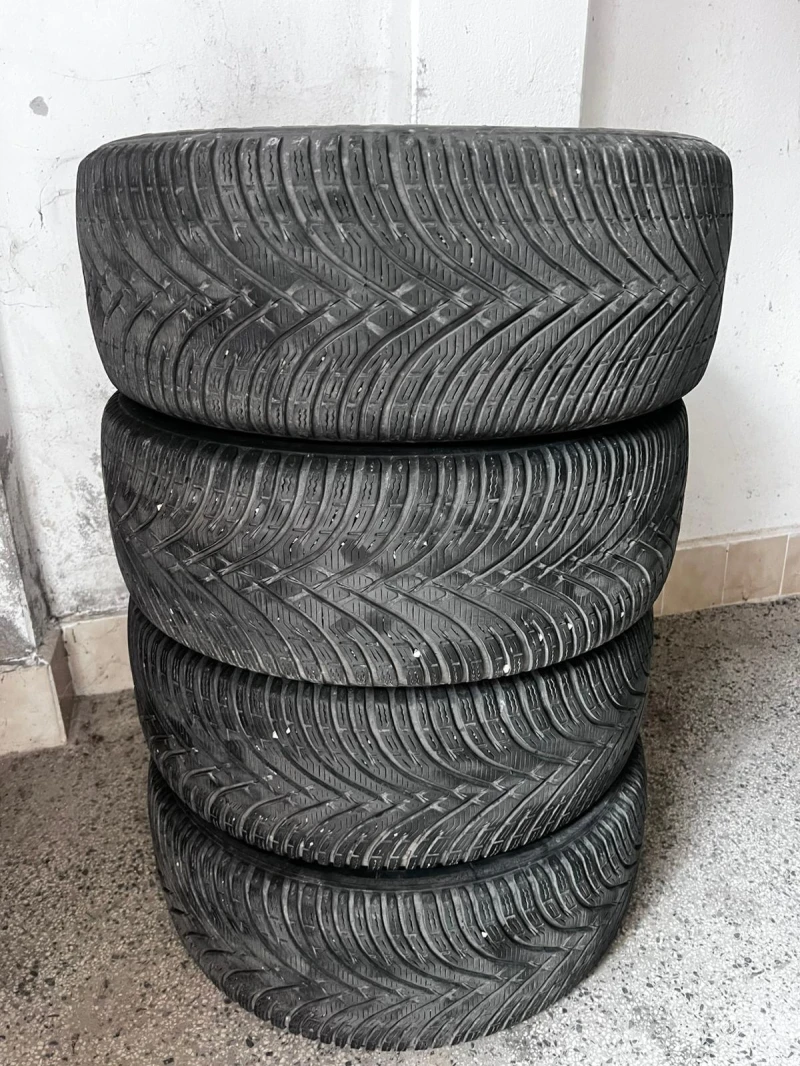 Toyota Corolla 1.6i-AUTOMAT-Navi, снимка 16 - Автомобили и джипове - 52822029