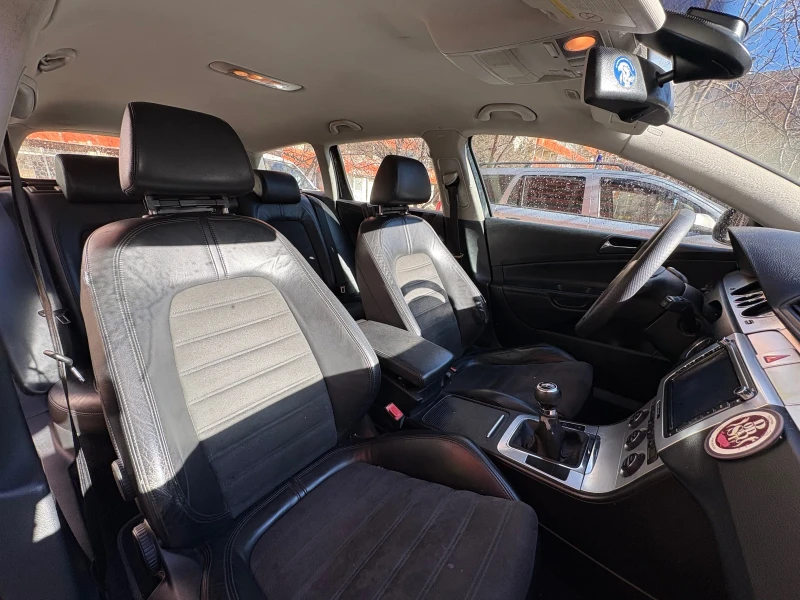 VW Passat 2.0TDI, снимка 3 - Автомобили и джипове - 52927950