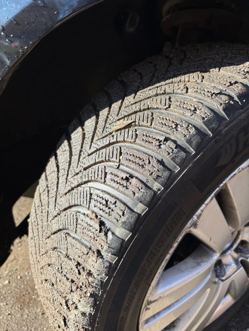 VW Passat 2.0TDI, снимка 16 - Автомобили и джипове - 52927950