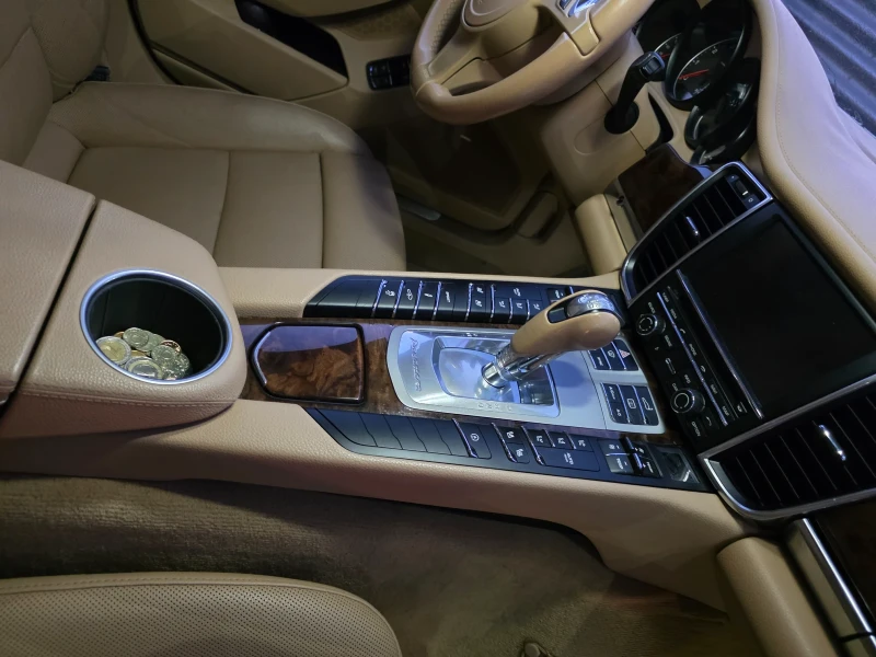 Porsche Panamera, снимка 4 - Автомобили и джипове - 52951100