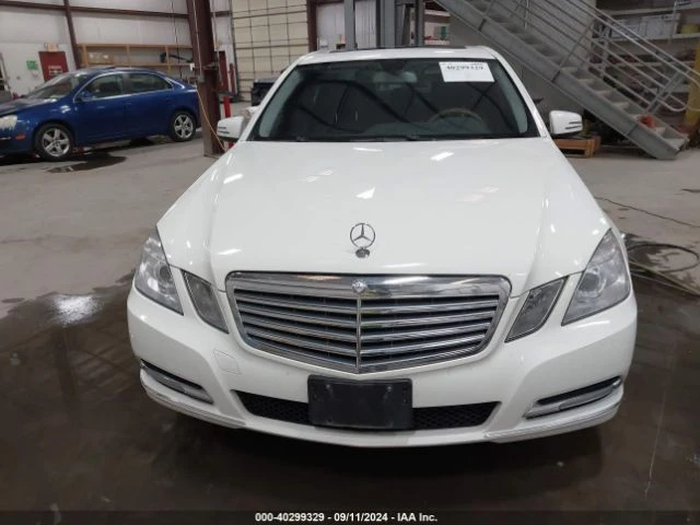 Mercedes-Benz E 350 4MATIC, снимка 12 - Автомобили и джипове - 47765249