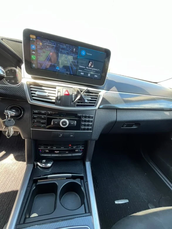 Mercedes-Benz E 220, снимка 11 - Автомобили и джипове - 53911456