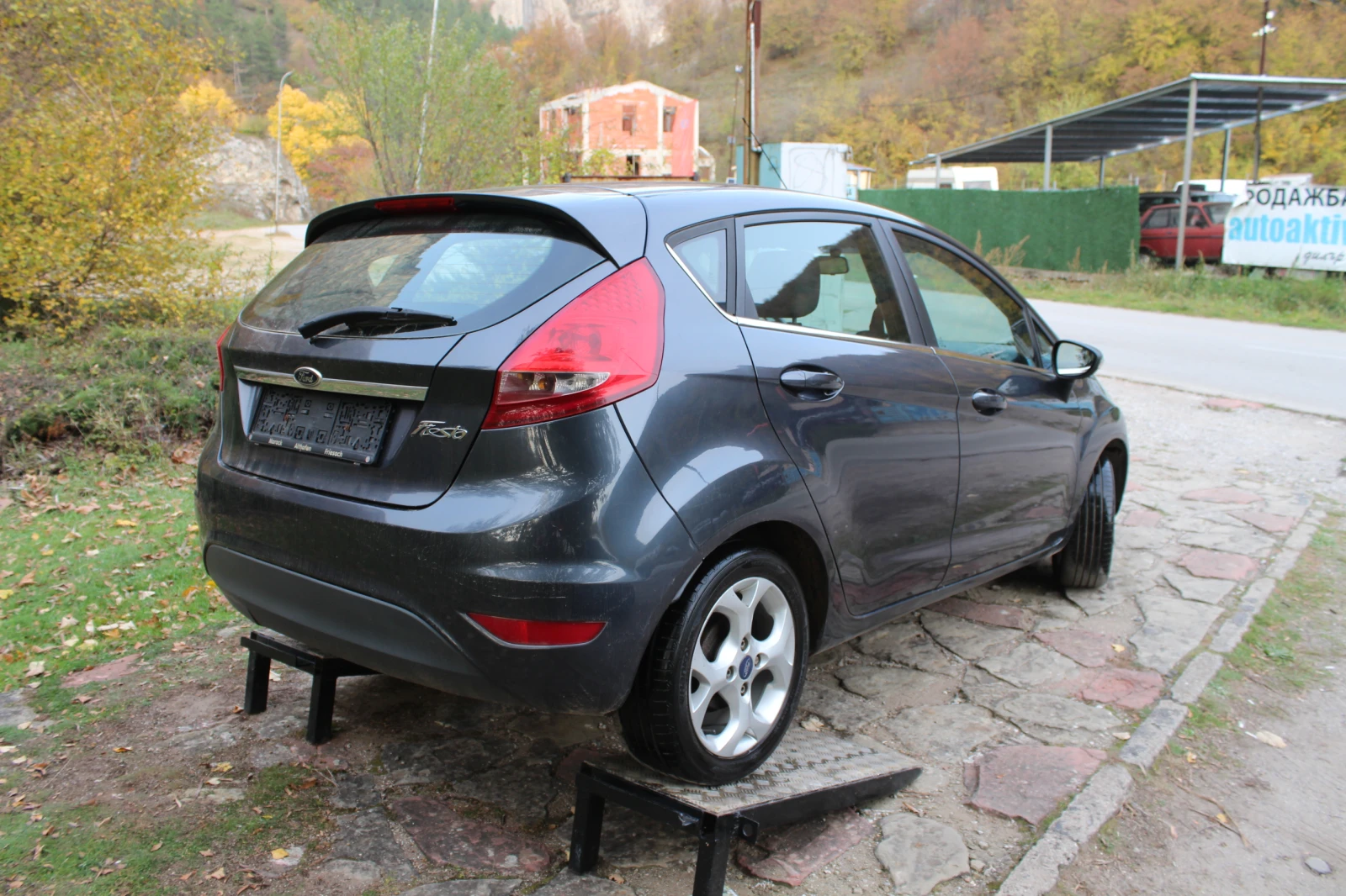 Ford Fiesta 1.25I НОВ ВНОС - изображение 5