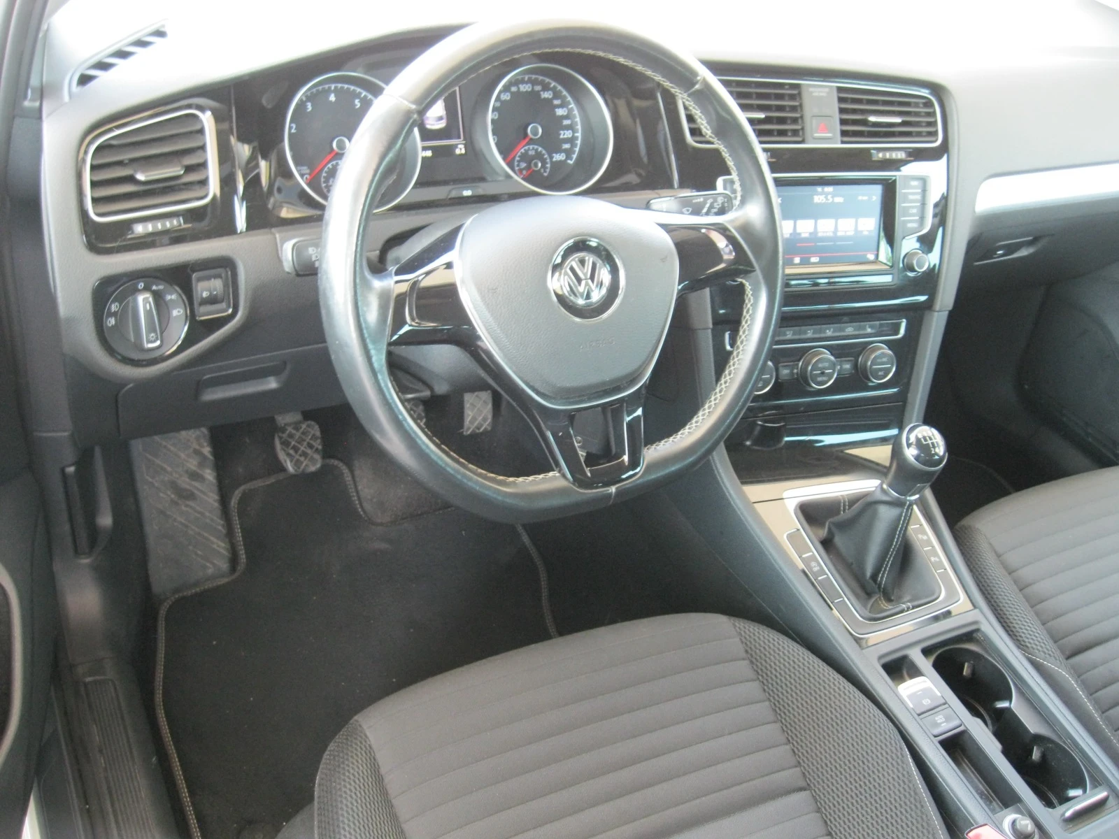 VW Golf 7 Lim. CUP BMT - изображение 9