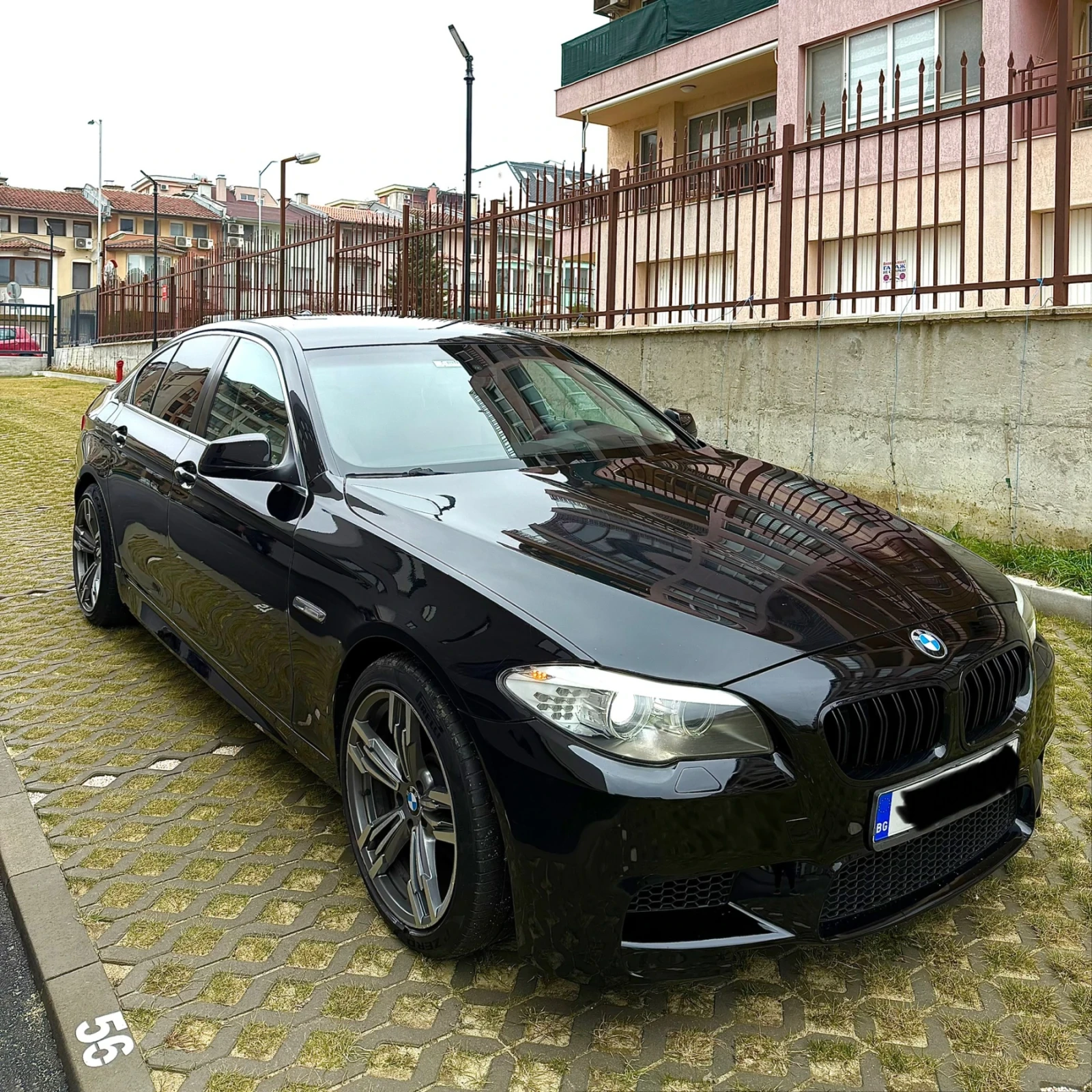 BMW 520 8СКОРОСТИ MPACK - изображение 6