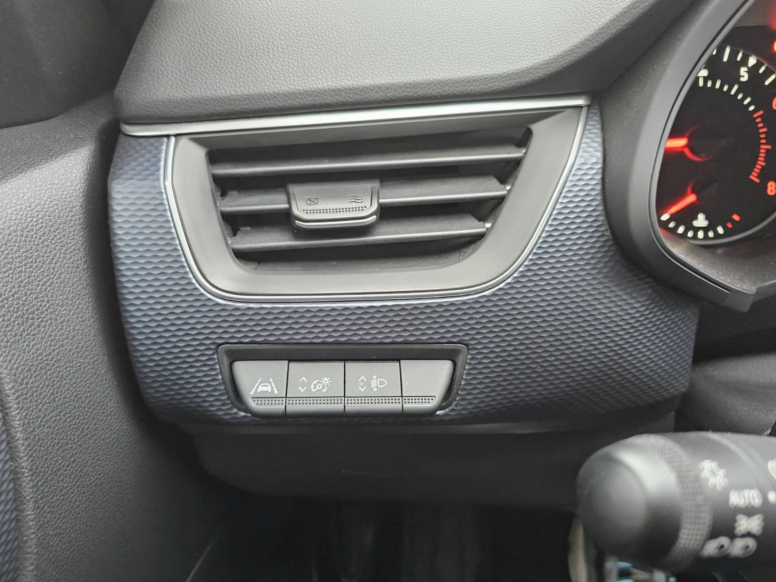 Renault Arkana 1.3 TCe 140 HYBRID | Mobile.bg   12