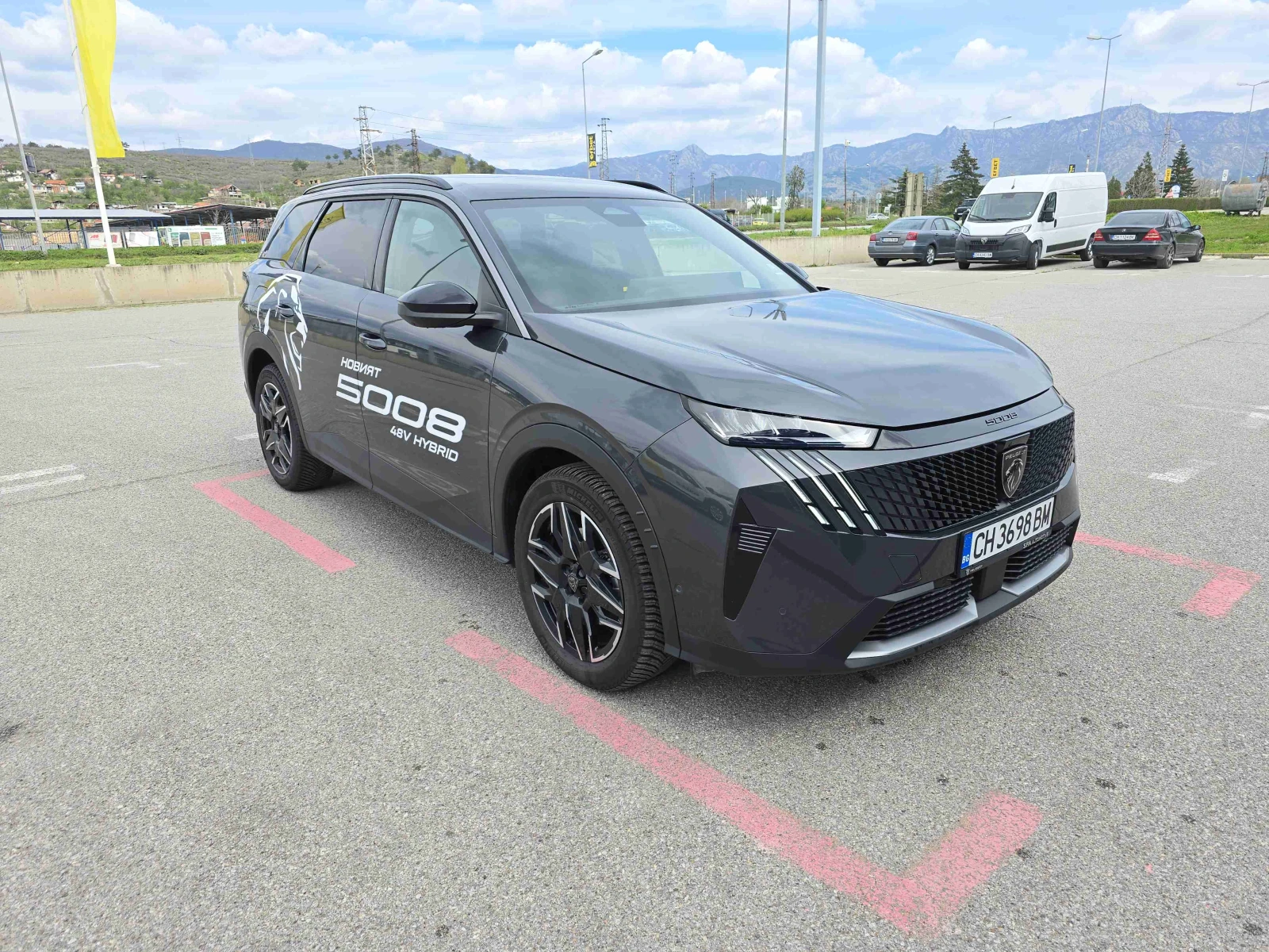 Peugeot 5008 ALLURE HYBRID - изображение 3