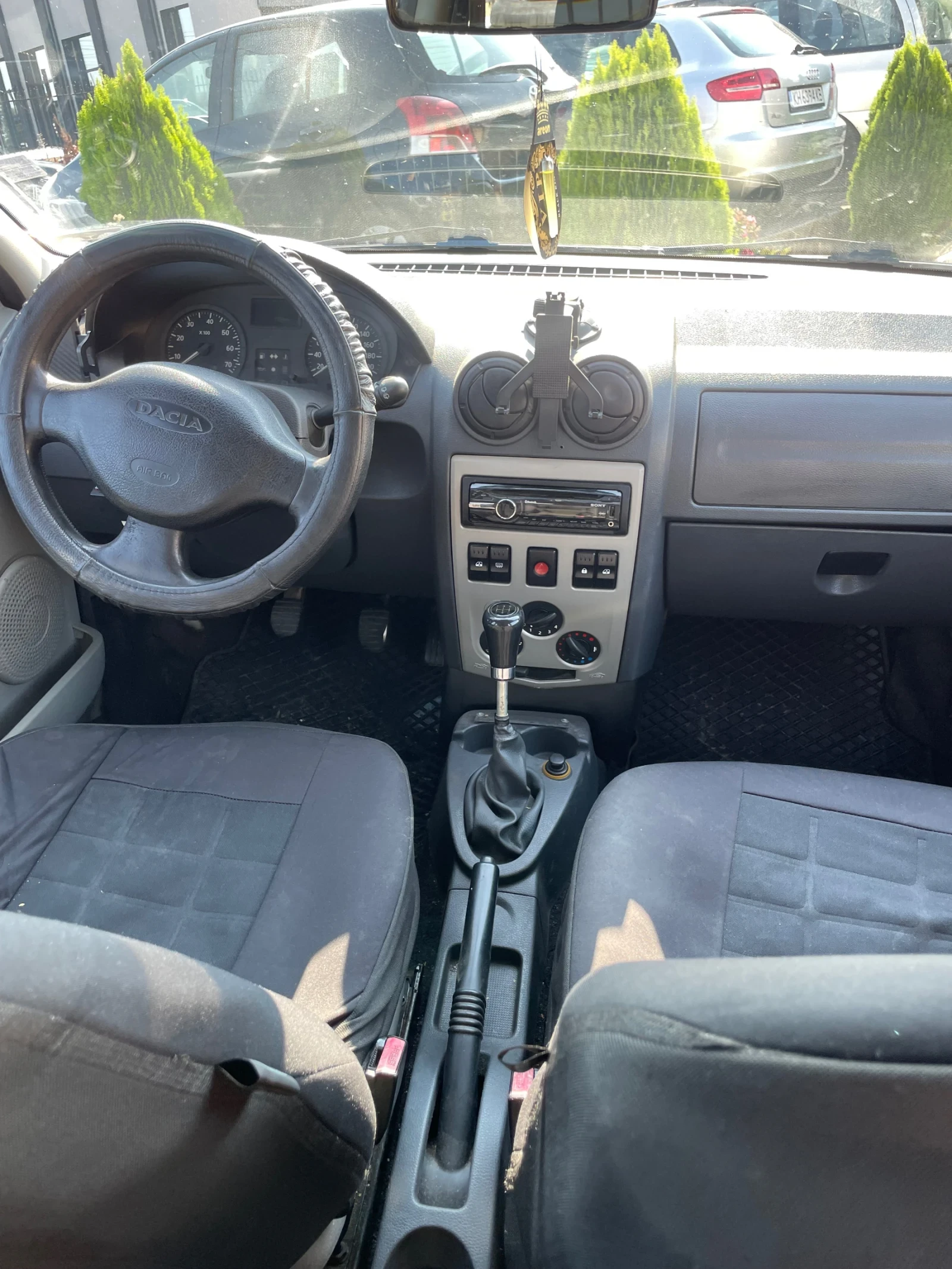 Dacia Logan 1.6 Газ - изображение 5
