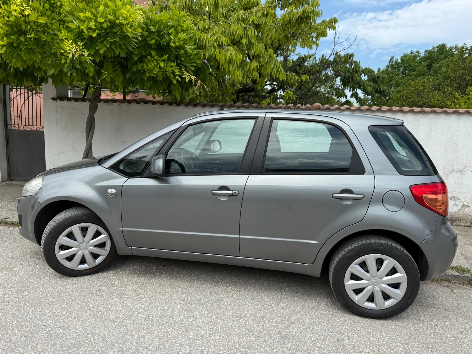 Suzuki SX4 1.9 ДИЗЕЛ - изображение 3