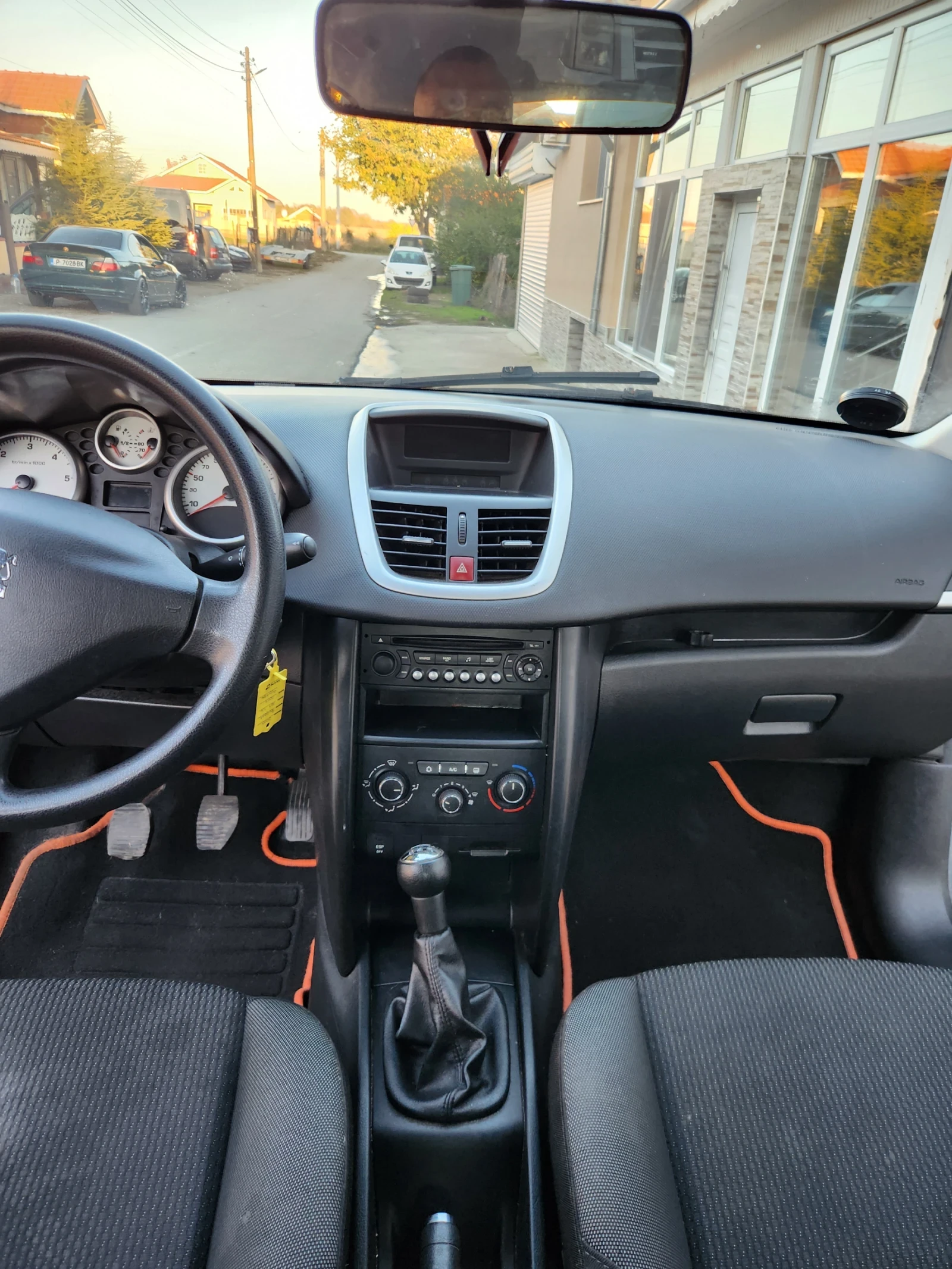 Peugeot 207  - изображение 9