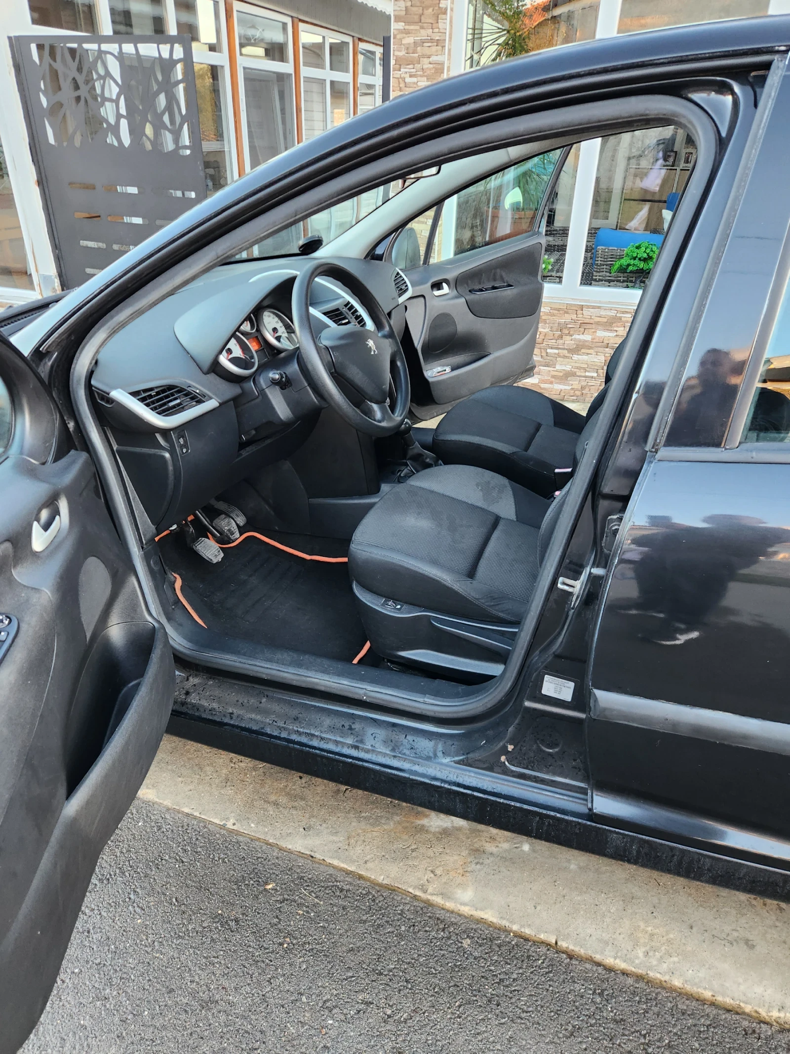 Peugeot 207  - изображение 8