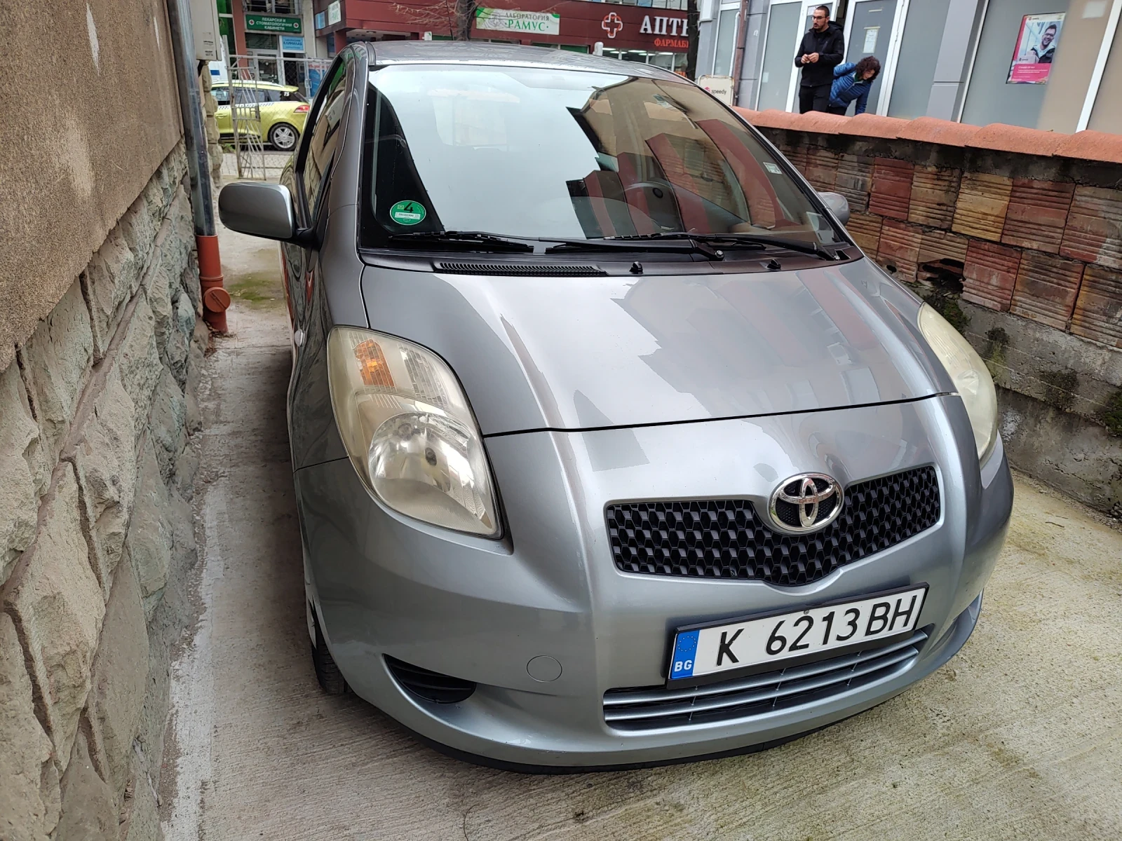 Toyota Yaris 1.3i ������ ��� | Mobile.bg � ����������� 2