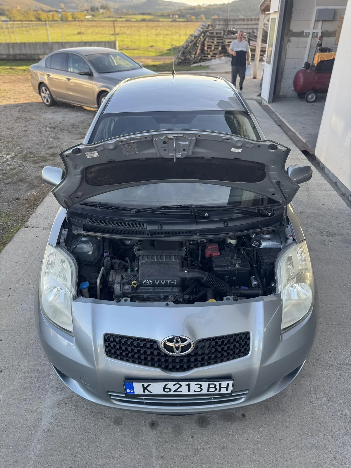 Toyota Yaris 1.3i бензин газ - изображение 2