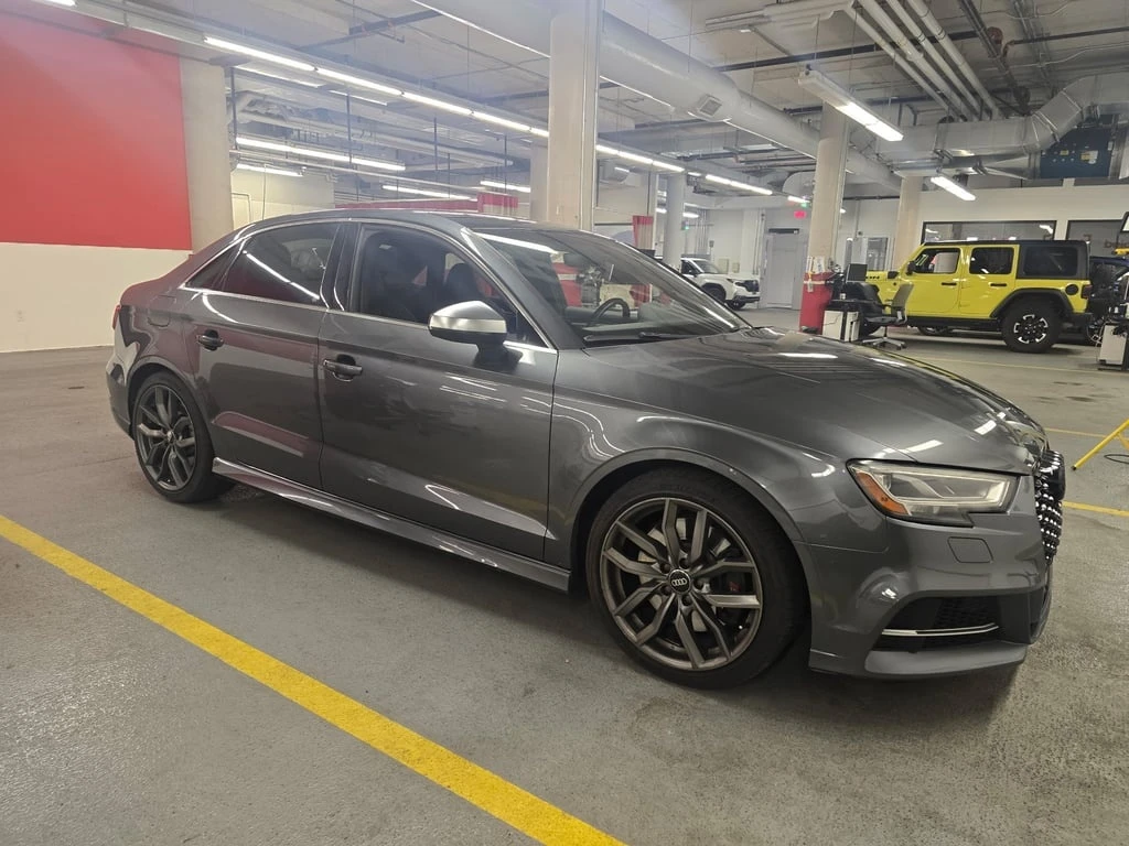 Audi S3 * 2.0 TFSI quattro Progressiv S tronic * CARFAX *  - изображение 3